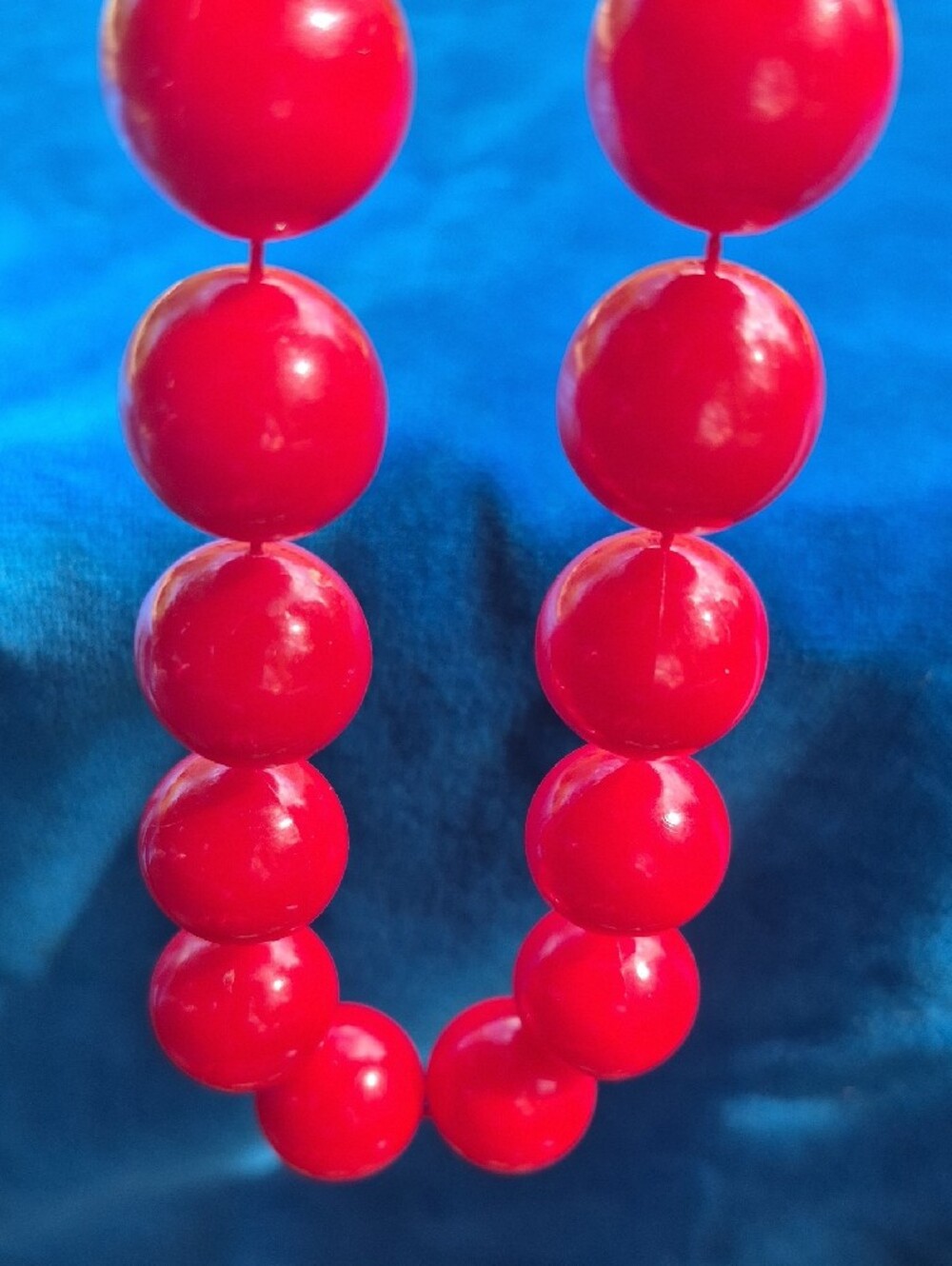 Red Statement Bead Necklace - Picture 2 of 6